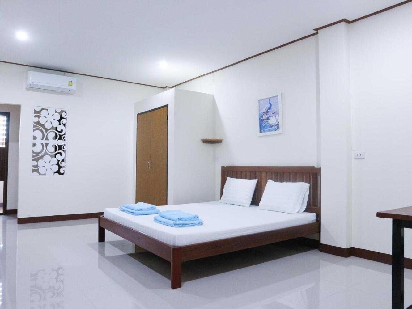 Capital O 75521 Sang Siri Apartment Samut Songkhram Exterior foto