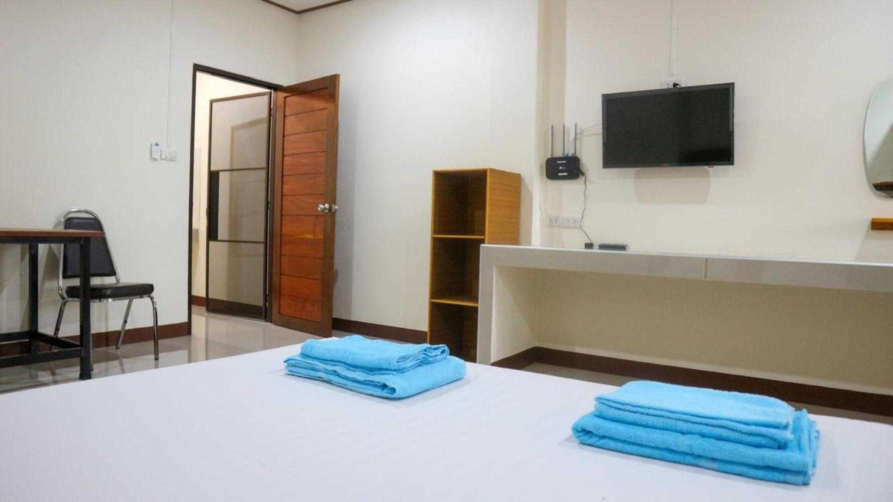 Capital O 75521 Sang Siri Apartment Samut Songkhram Exterior foto